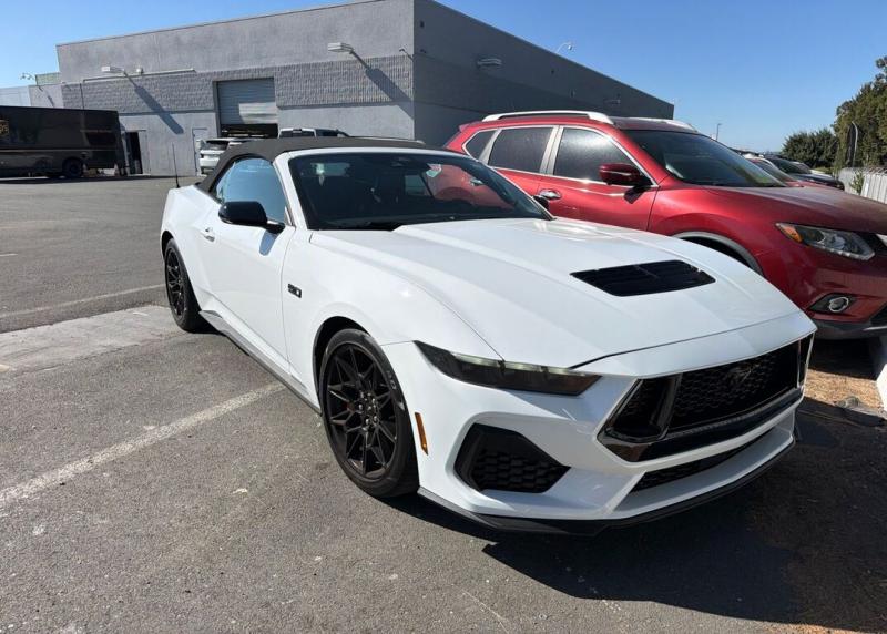 2025 Ford Mustang GT Premium