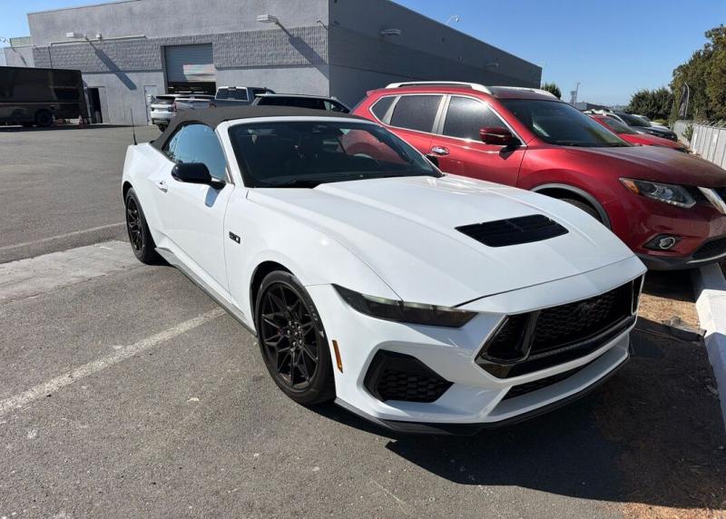 2025 Ford Mustang