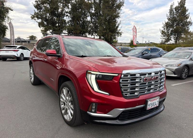 2024 GMC Acadia Denali