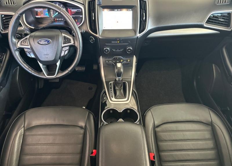 2017 Ford Edge