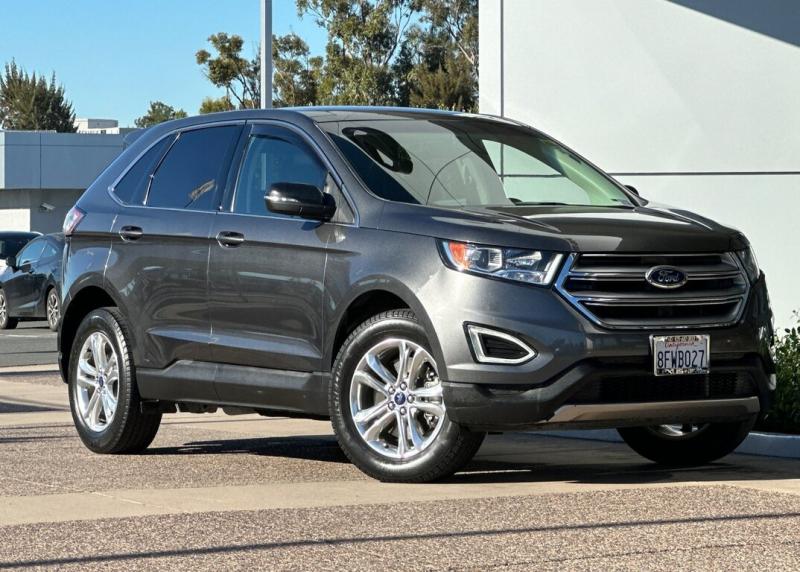 2017 Ford Edge