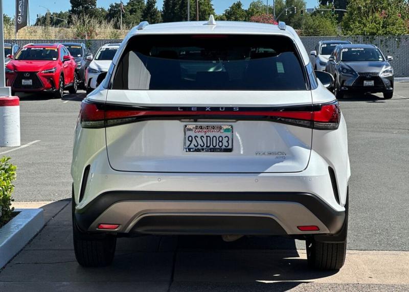 2025 Lexus RX