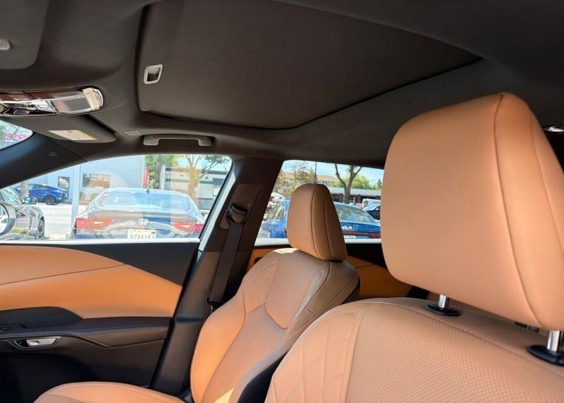 2025 Lexus RX