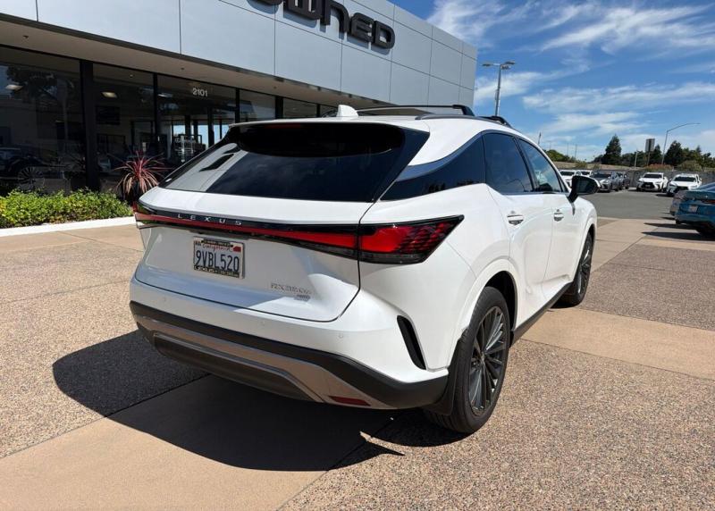 2025 Lexus RX