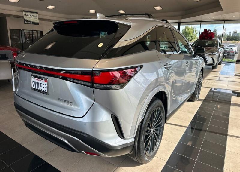 2025 Lexus RX