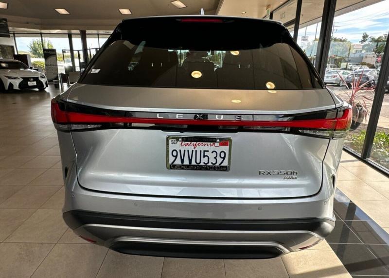 2025 Lexus RX