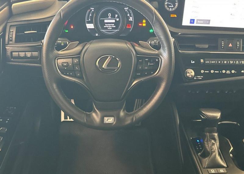 2024 Lexus ES
