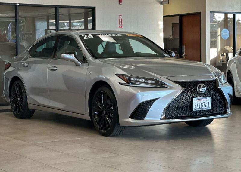 2024 Lexus ES