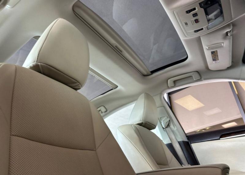 2017 Lexus ES