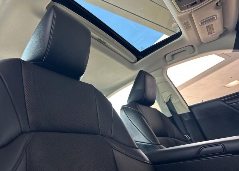 2020 Lexus ES