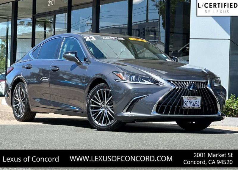 2023 Lexus ES 300h