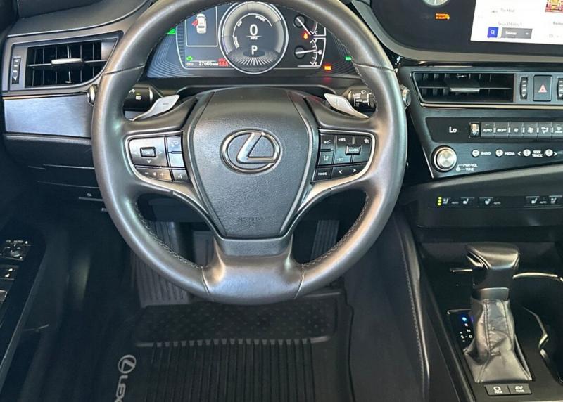 2023 Lexus ES