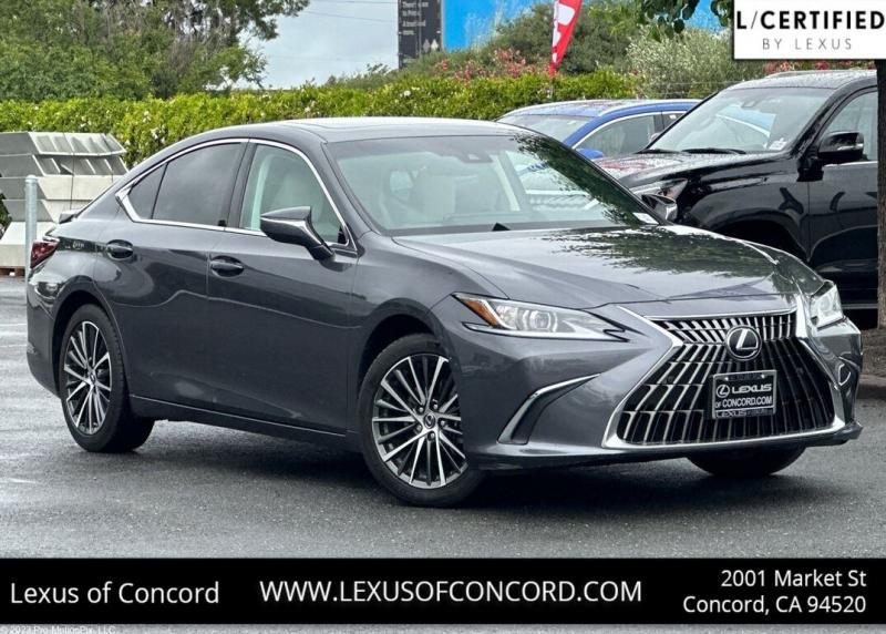 2023 Lexus ES 300h