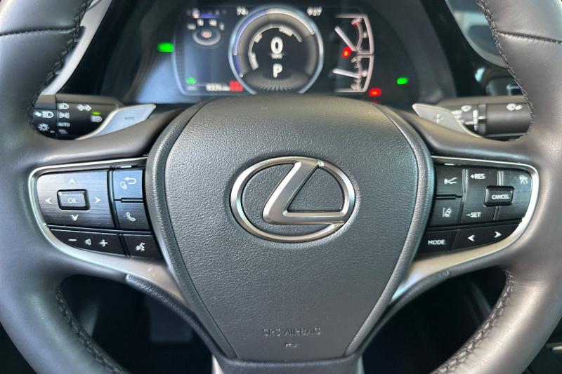2023 Lexus ES