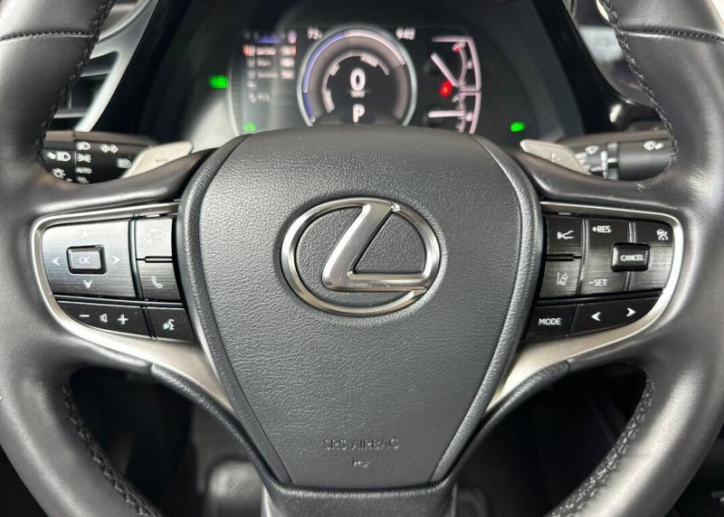 2025 Lexus ES