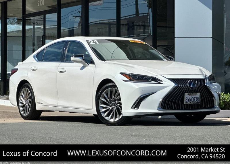 2021 Lexus ES 300h Luxury