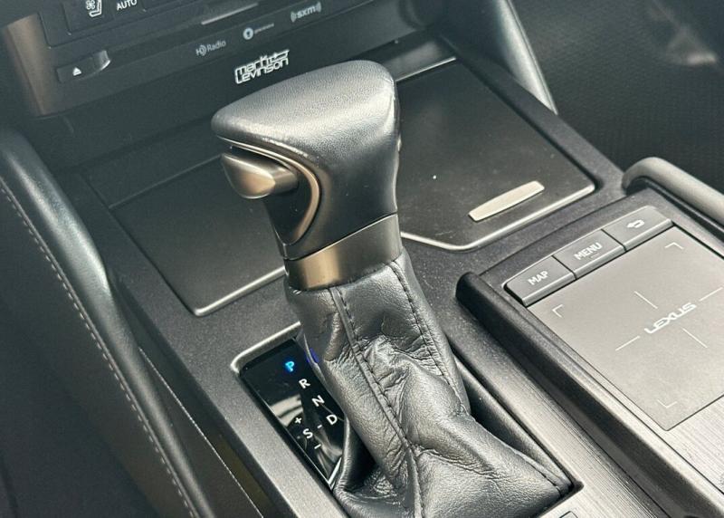 2022 Lexus ES