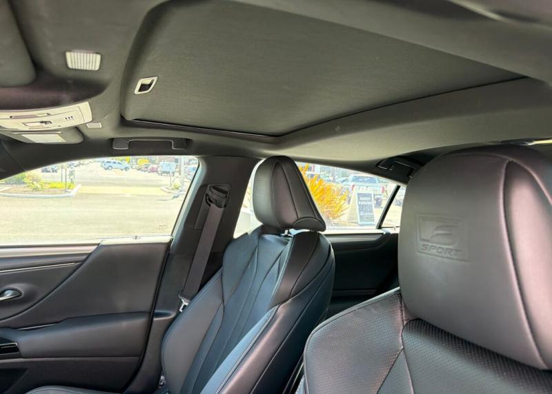 2024 Lexus ES
