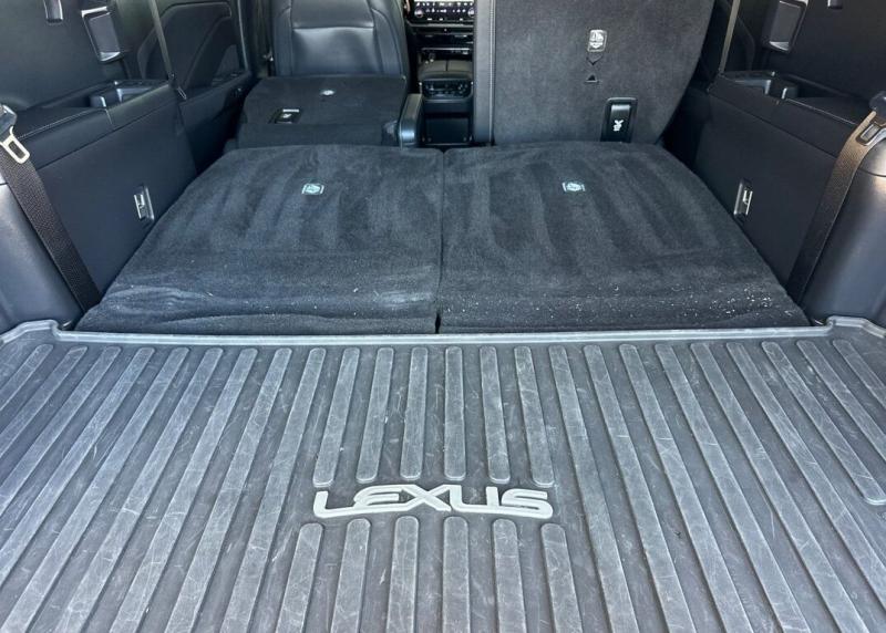 2025 Lexus TX