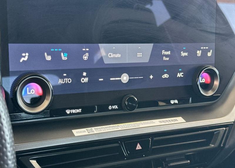 2025 Lexus TX