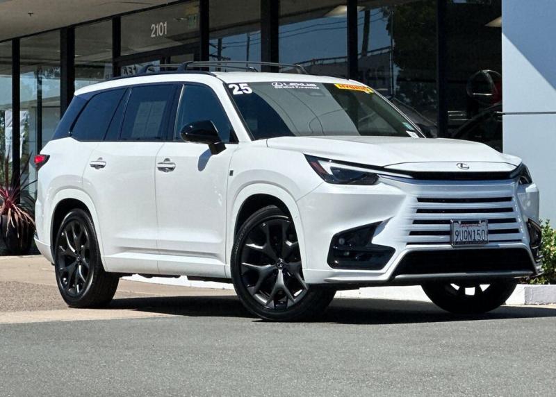 2025 Lexus TX