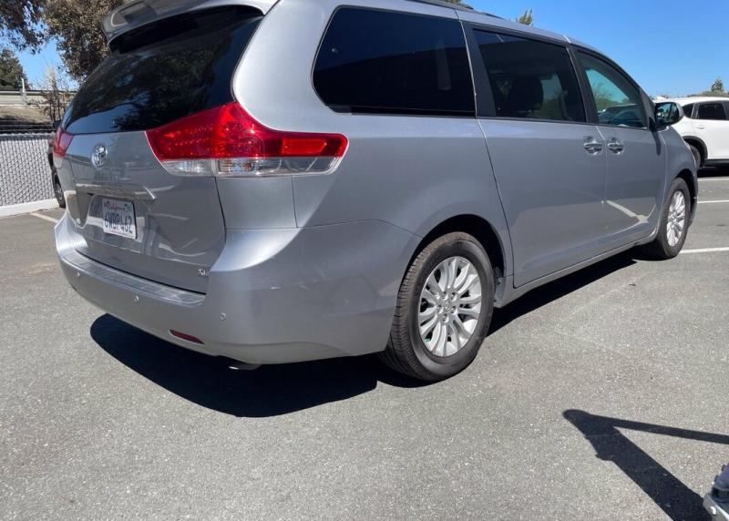 2012 Toyota Sienna