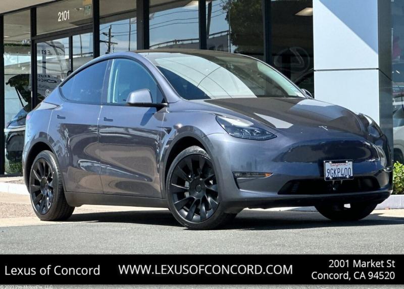 2023 Tesla Model Y Long Range