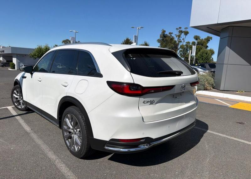2024 Mazda CX 90