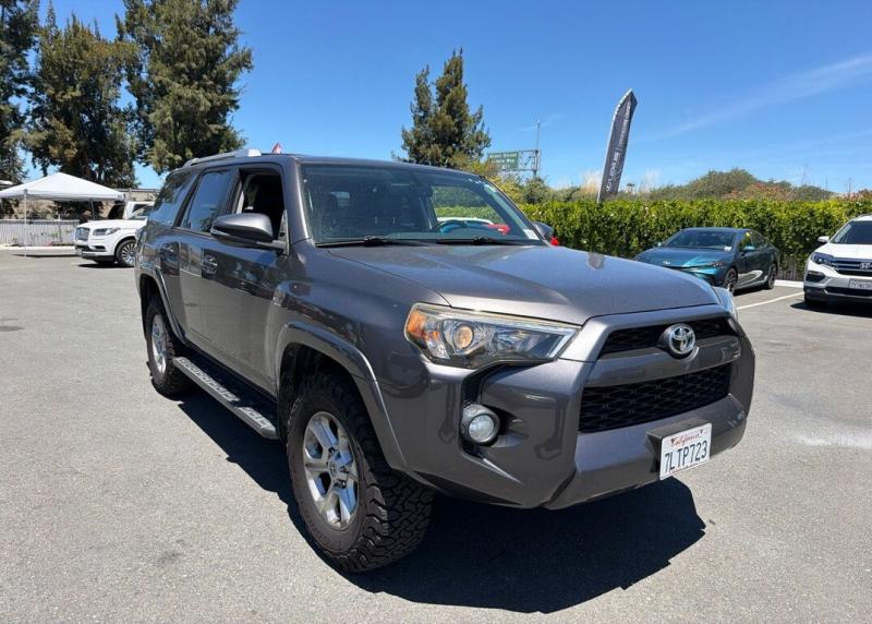 2015 Toyota 4Runner SR5 Premium
