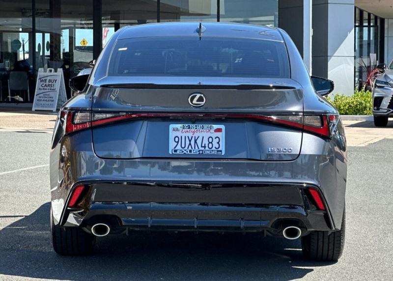 2025 Lexus IS