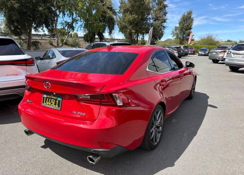 2016 Lexus IS