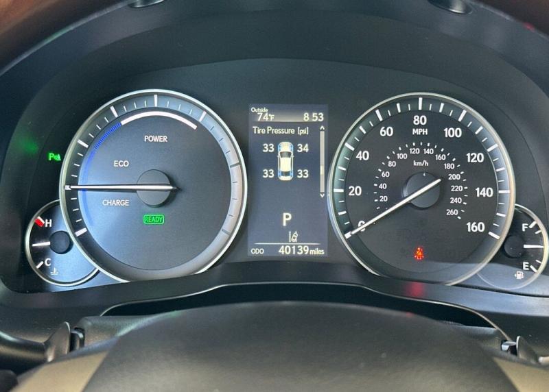 2016 Lexus ES