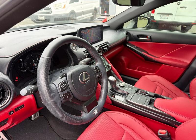 2023 Lexus IS