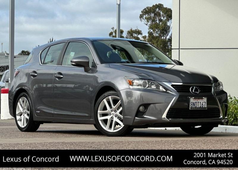 2017 Lexus CT 200h