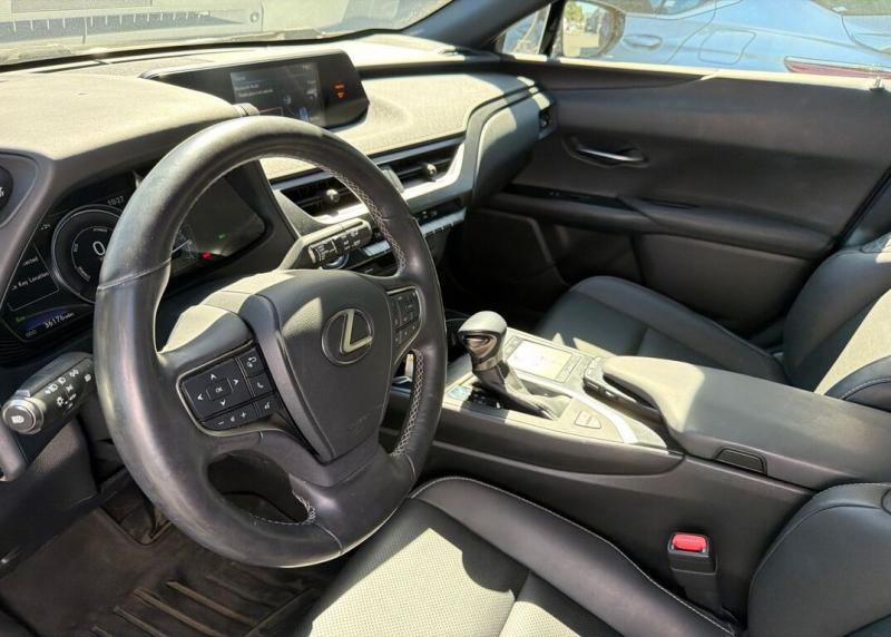 2020 Lexus UX