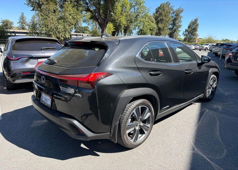 2020 Lexus UX