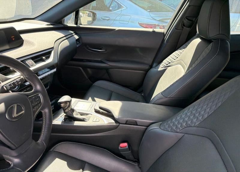 2020 Lexus UX