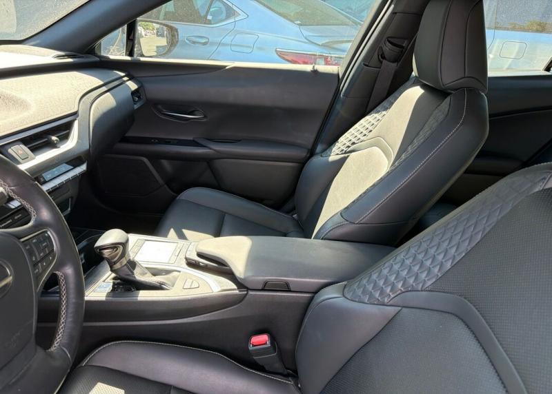2020 Lexus UX