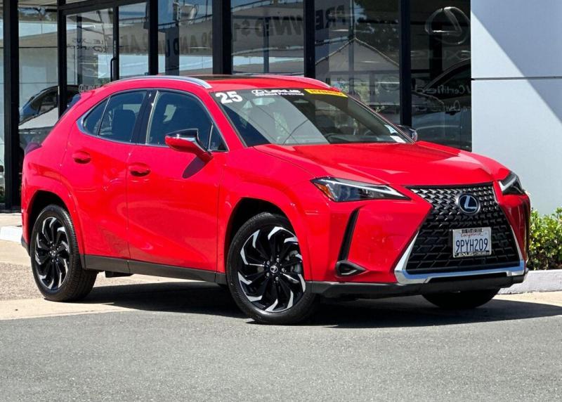 2025 Lexus UX