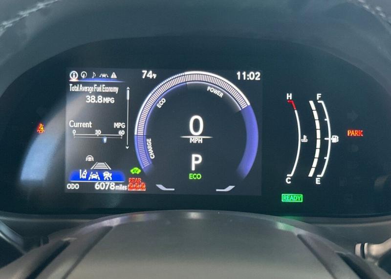 2025 Lexus UX