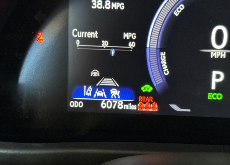 2025 Lexus UX