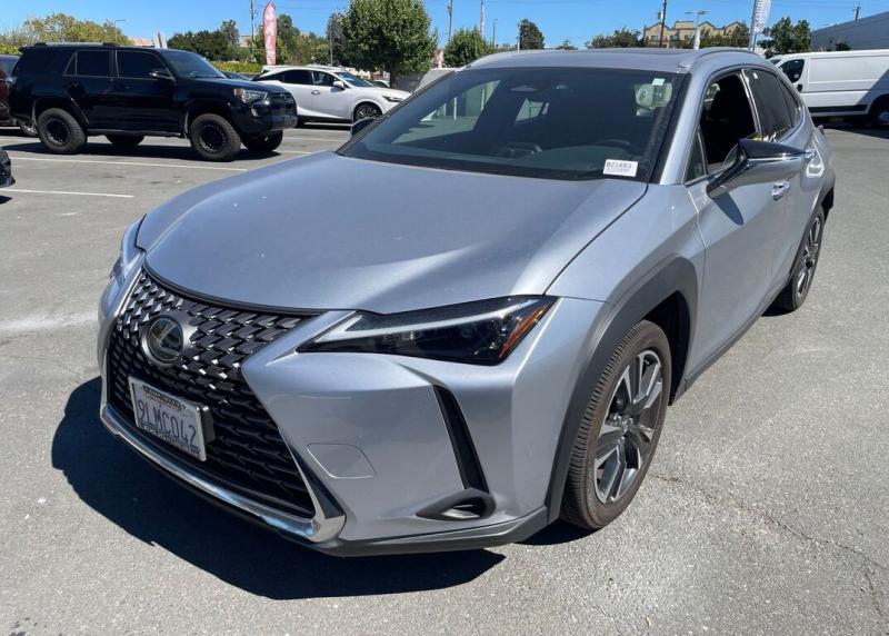 2025 Lexus UX 300h