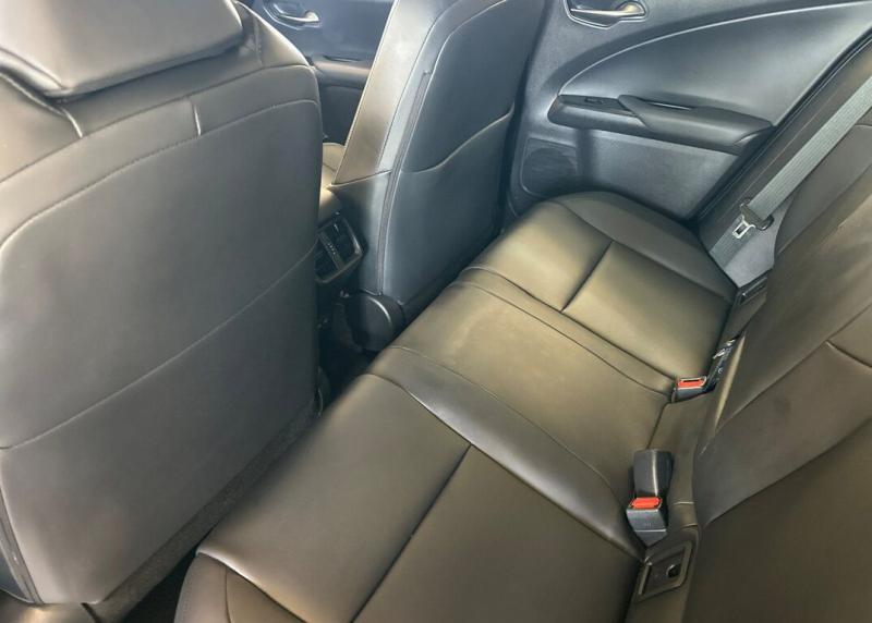 2025 Lexus UX