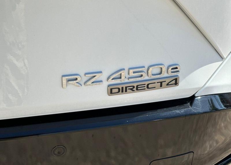 2023 Lexus RZ