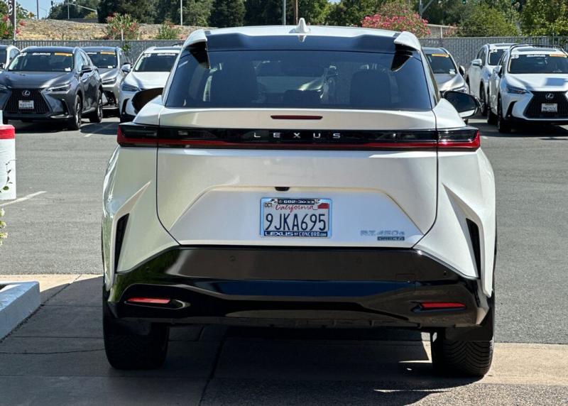 2023 Lexus RZ
