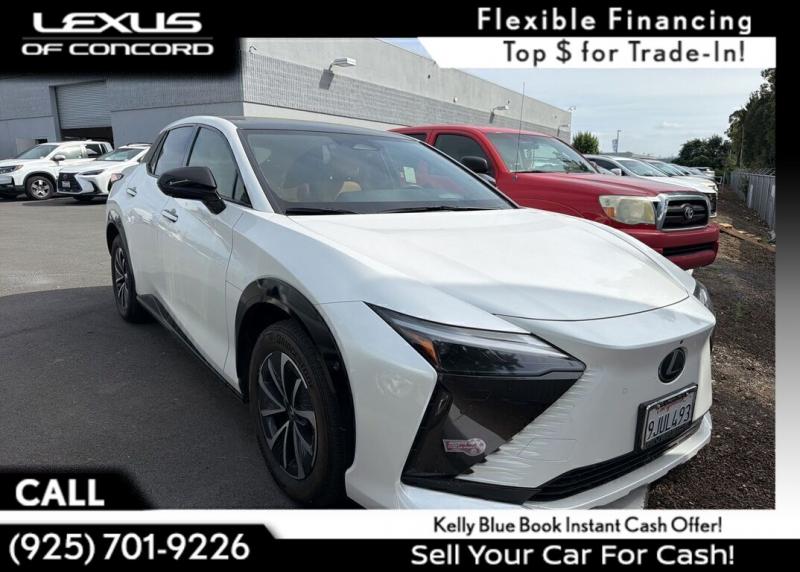 2023 Lexus RZ 450e Premium