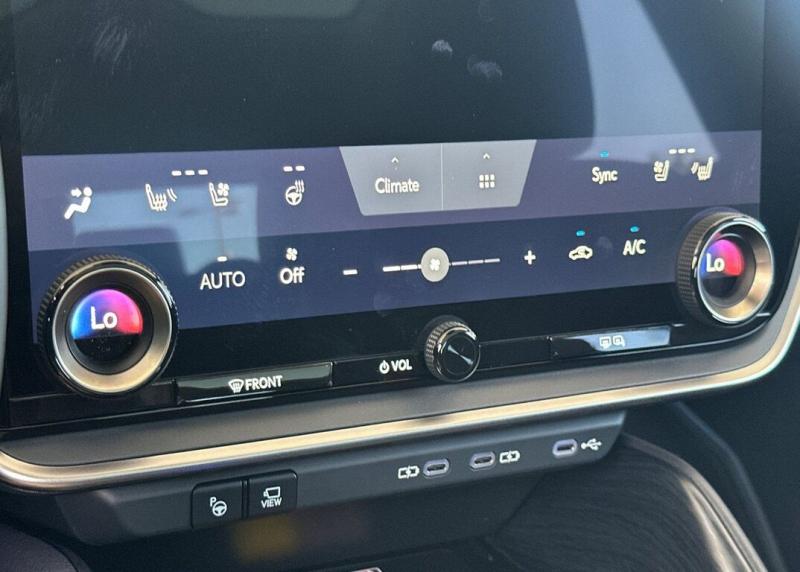 2023 Lexus RZ