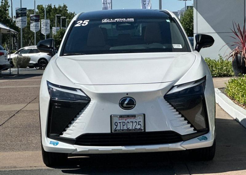 2025 Lexus RZ