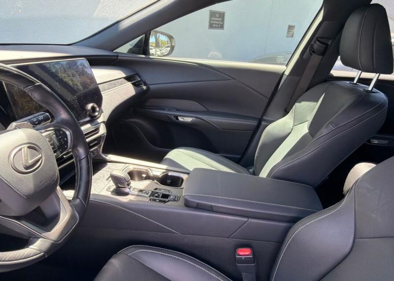 2023 Lexus RX
