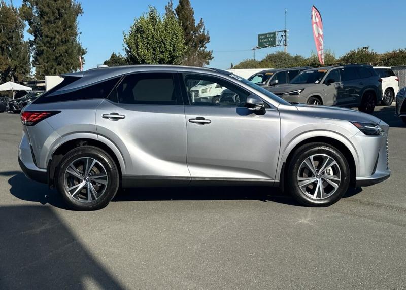 2025 Lexus RX